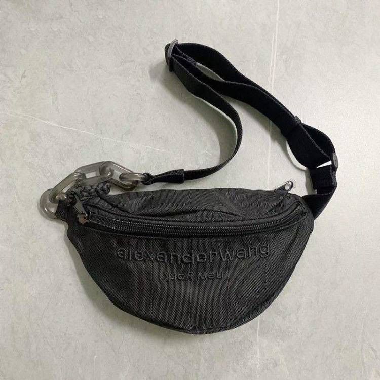 極美品❤️ alexanderwang 飛び出せ ボディバッグ ファニー 極美品❤️ alexanderwang 飛び出せ ボディバッグ ファニー