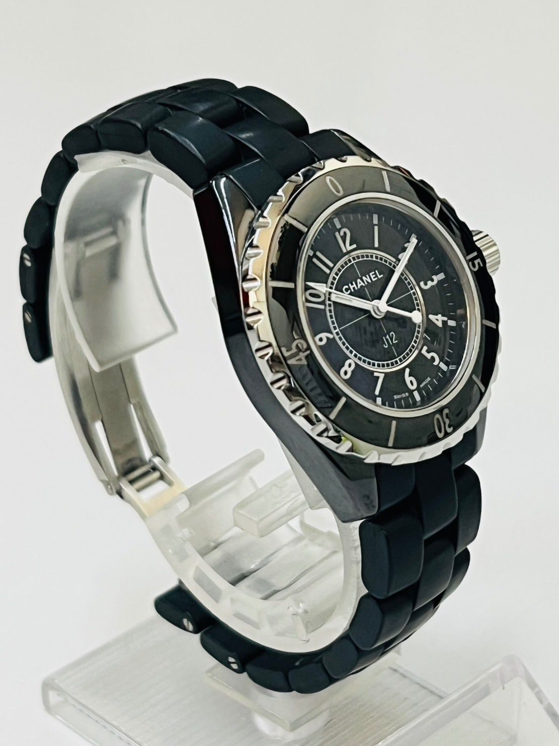 【正規保証書付】CHANEL シャネル J12 黒ラバー H0681 レディース 正規保証書付】CHANEL シャネル J12 黒ラバー H0681 レディース