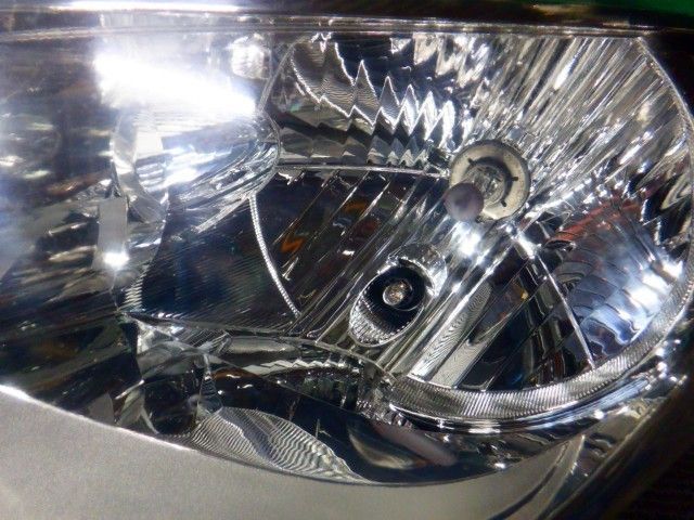 デイズ 左ヘッドランプ