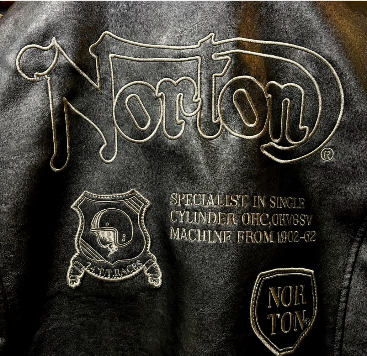 Norton フェイクレザー・ワッペン付きシングルライダース
