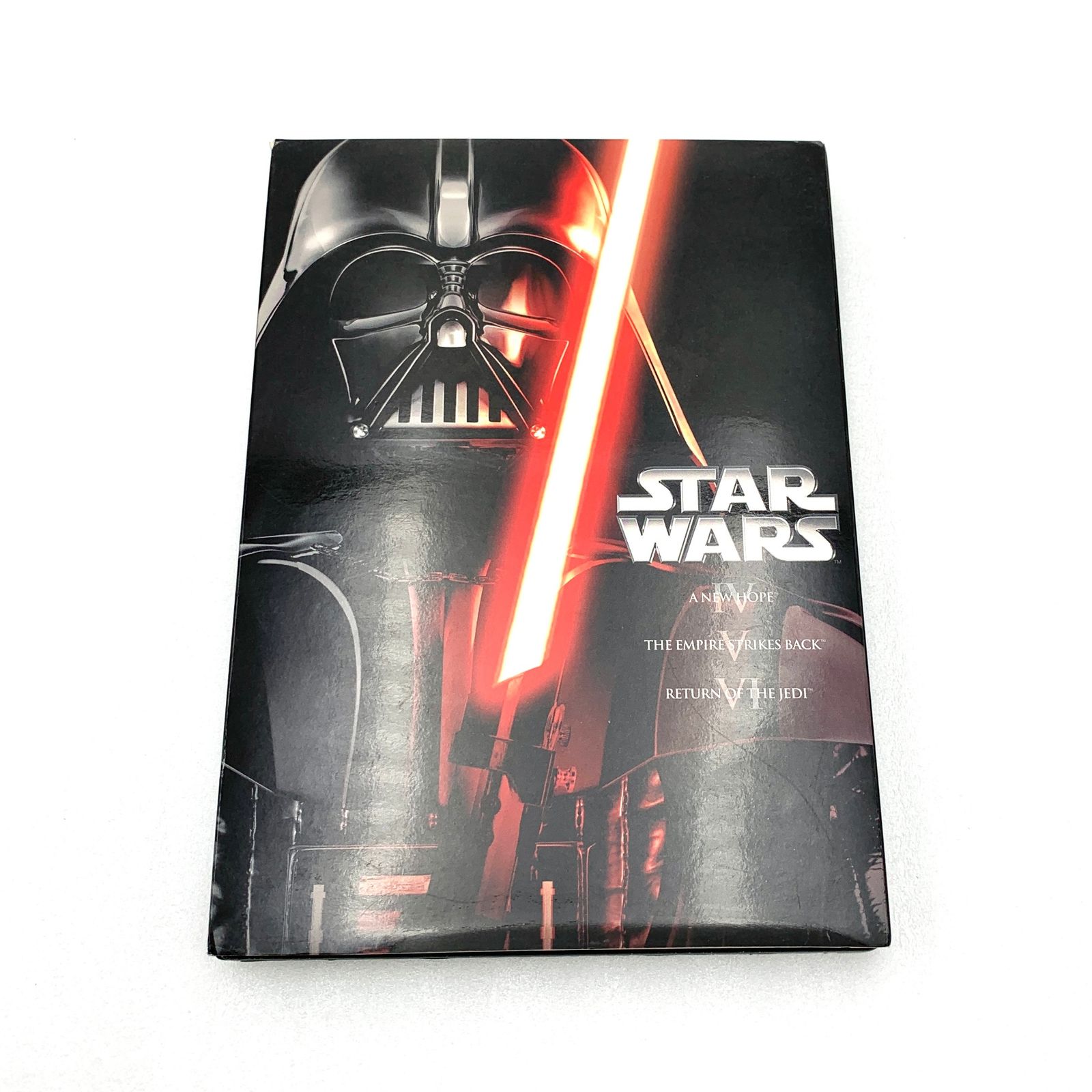 スター・ウォーズ オリジナル・トリロジー DVD-BOX〈初回生産限定・3枚組〉 Amazon.co.jp: スター・ウォーズ オリジナル・トリロジー DVD