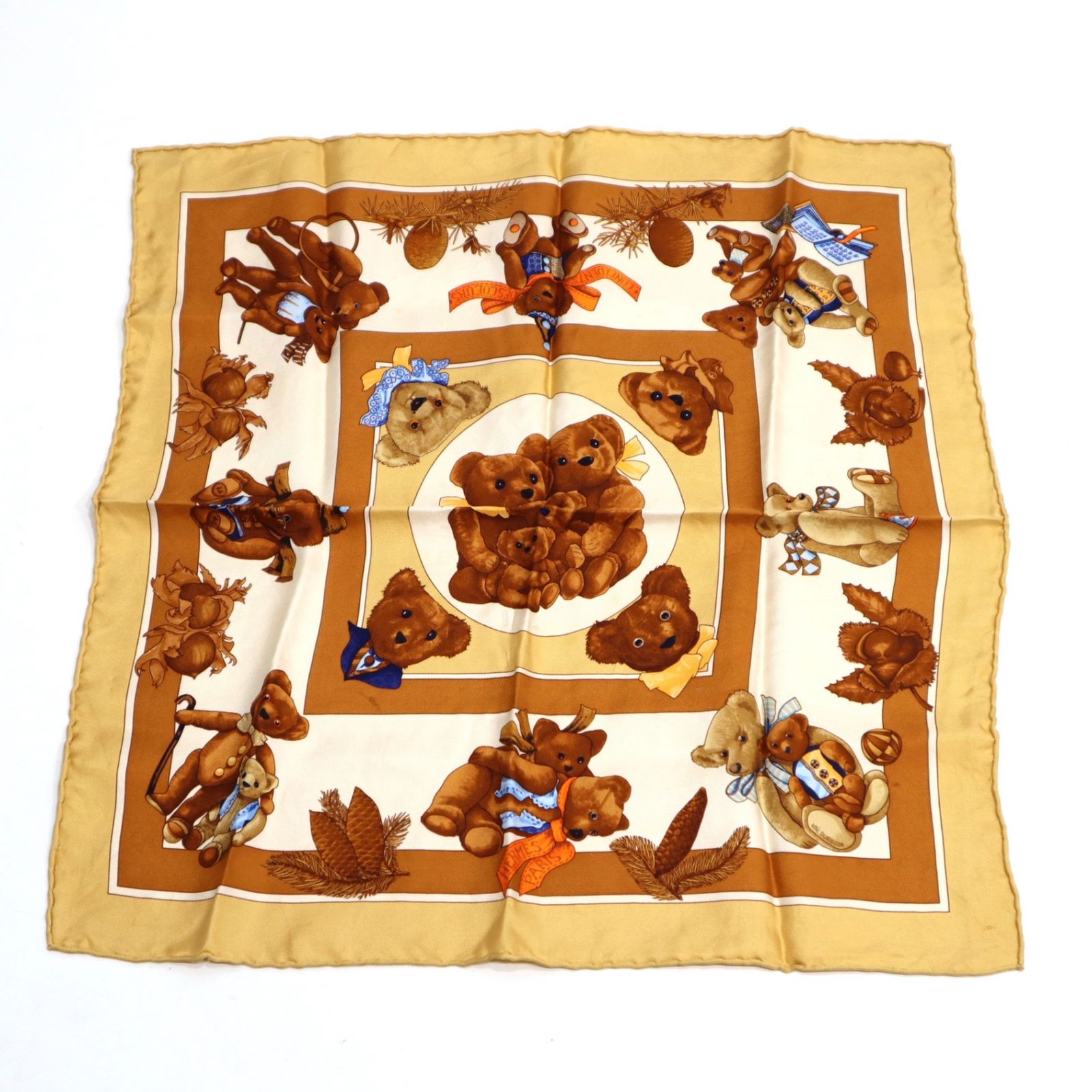 HERMES カレ42 楽天市場】HERMES エルメス スカーフ カレ42 PERSONA 仮面