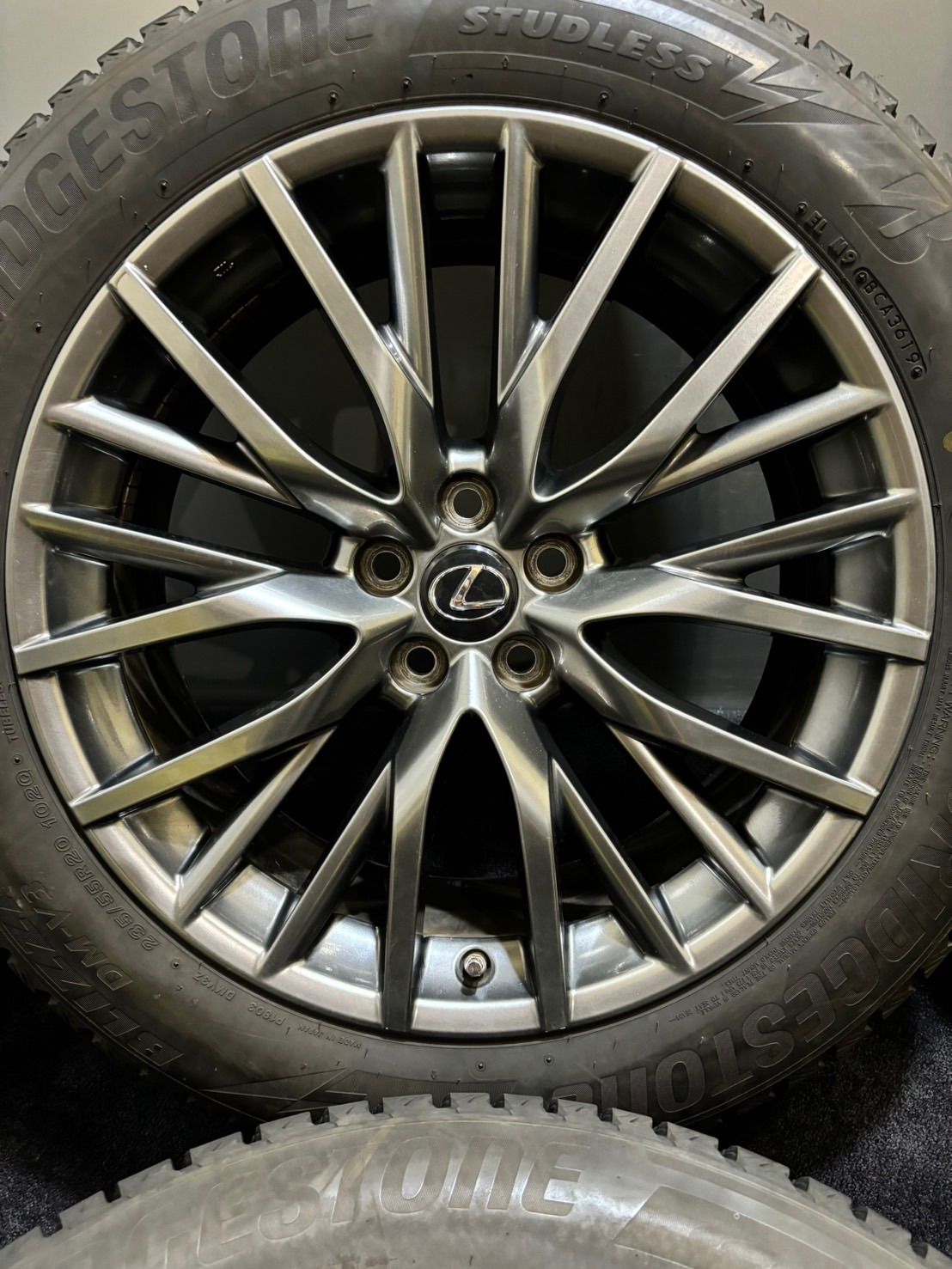 ☆235/55R20 BRIDGESTONE/DM-V3 19年製 レクサス RX Fスポーツ 純正 20