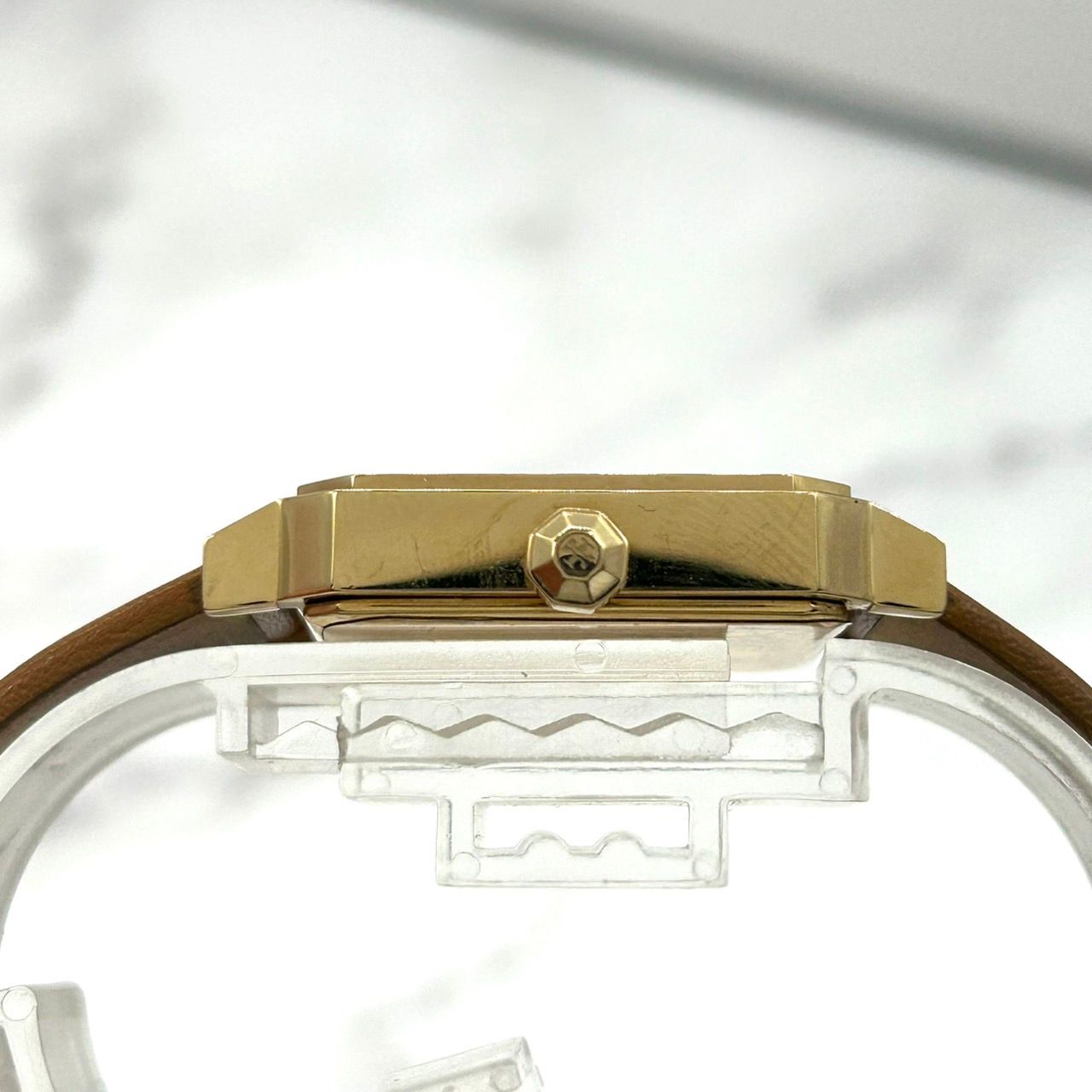 TORY BURCH ゴールド腕時計(クォーツ)　電池交換済 電池交換済/箱付】トリーバーチ TORY BURCH 腕時計 レディース