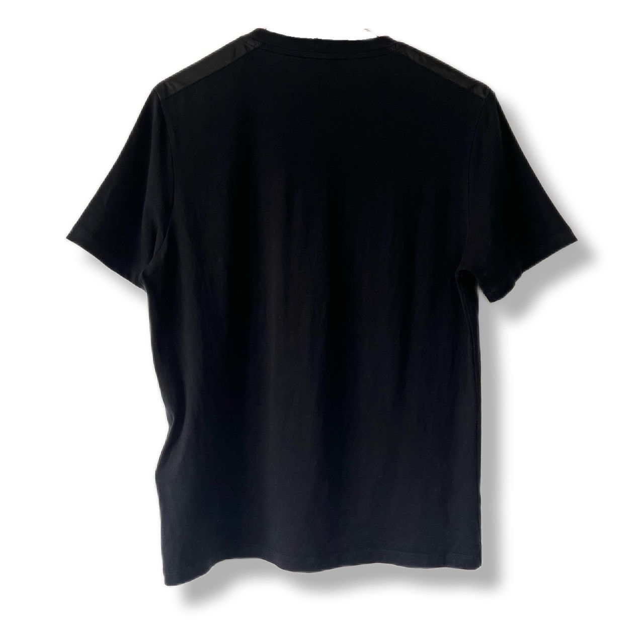 PRADA プラダ Tシャツ ブラック ナイロン 胸ポケット ロゴ PRADA プラダ Tシャツ ブラック ナイロン 胸ポケット ロゴ