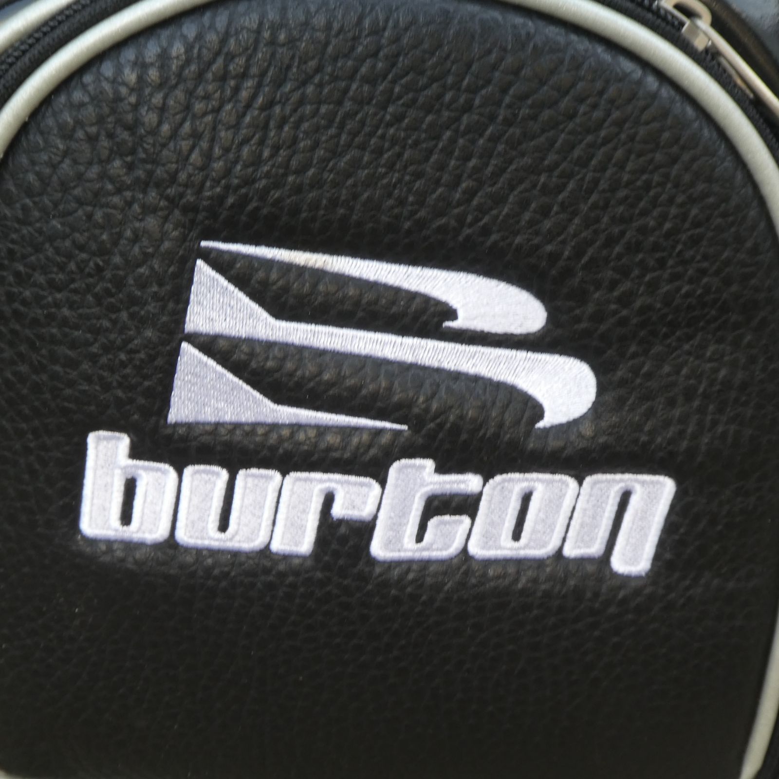 Q800【激安】バートン BURTON キャディバッグ ゴルフバッグ 中古 現状