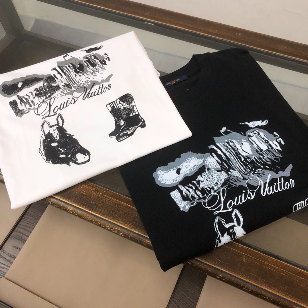 本日限定特価】Louis Vuitton 春夏 ロゴプリントTシャツ [本日