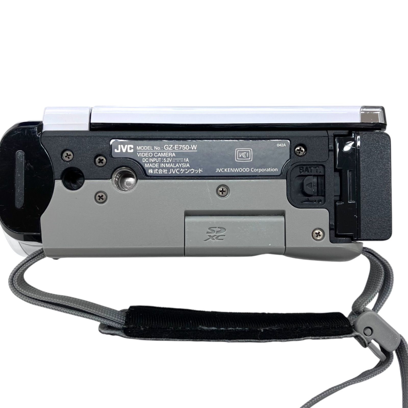 186001 現状品 JVC ジェイブイシー ビデオカメラ GZ-E750-W  ホワイト [250530HM050047] 186001 現状品 JVC ジェイブイシー ビデオカメラ GZ-E750-W ホワイト