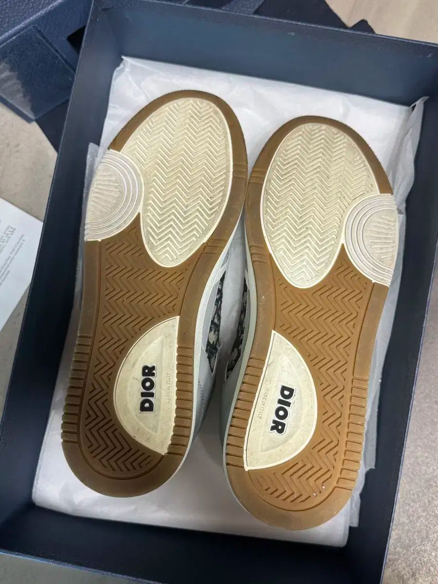DIOR ディオール