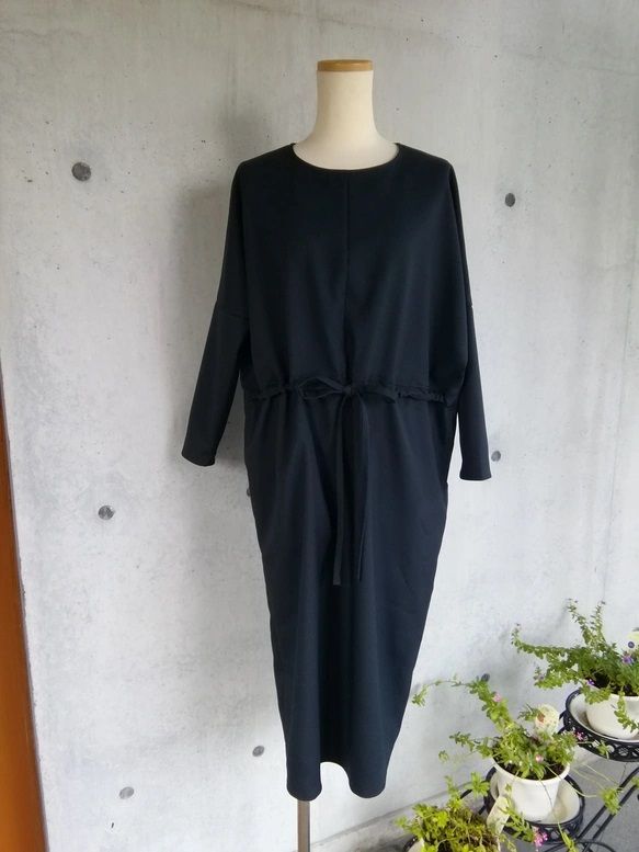 ウエスト調節できる