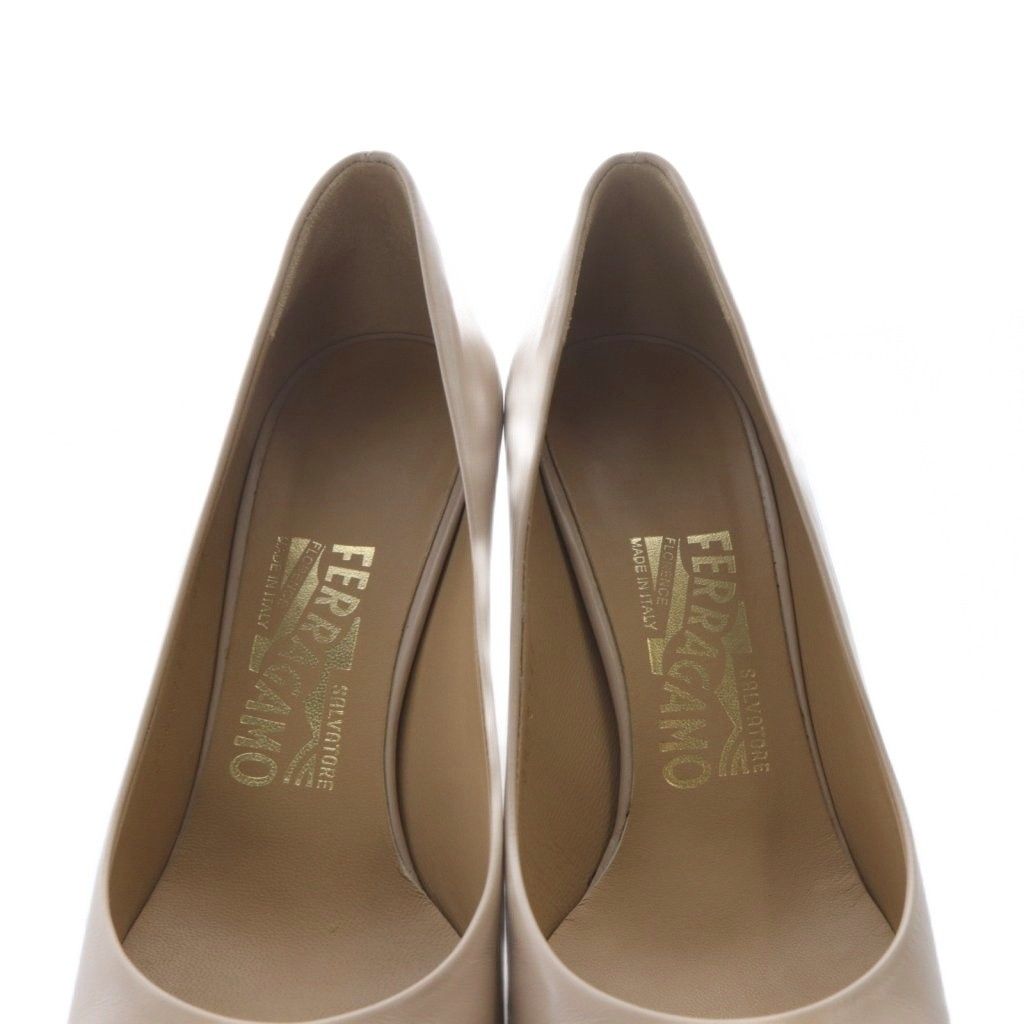 サルヴァトーレフェラガモ Salvatore Ferragamo CARLA ヴァラリボン