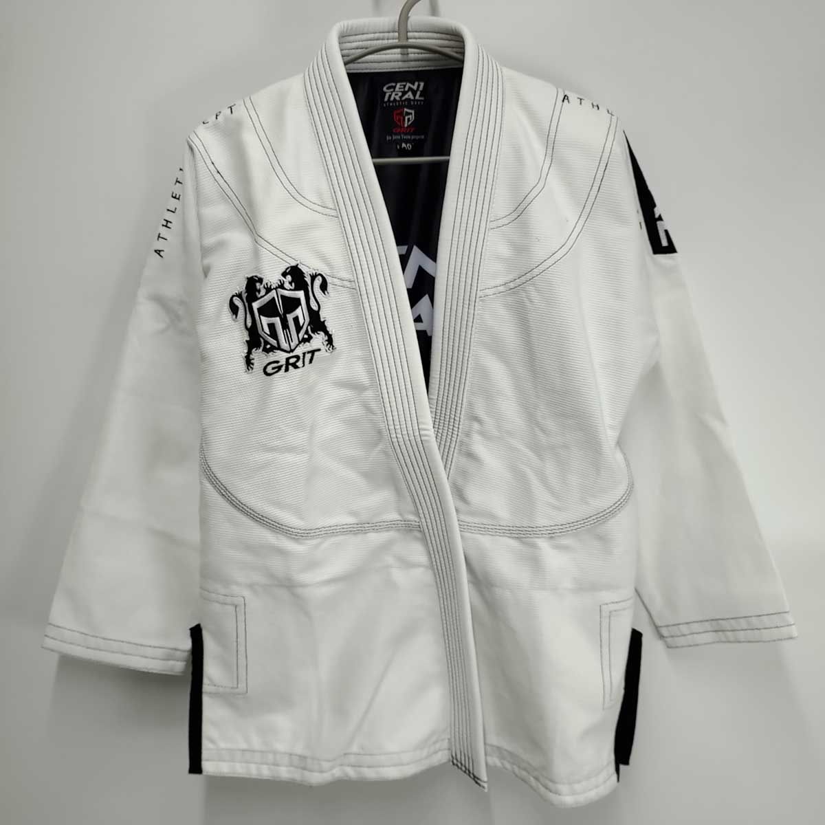 手数料安い COBRA Martial MODEL（COBRA SPECIAL ブラック 柔術着 LUTADOR × 柔道着