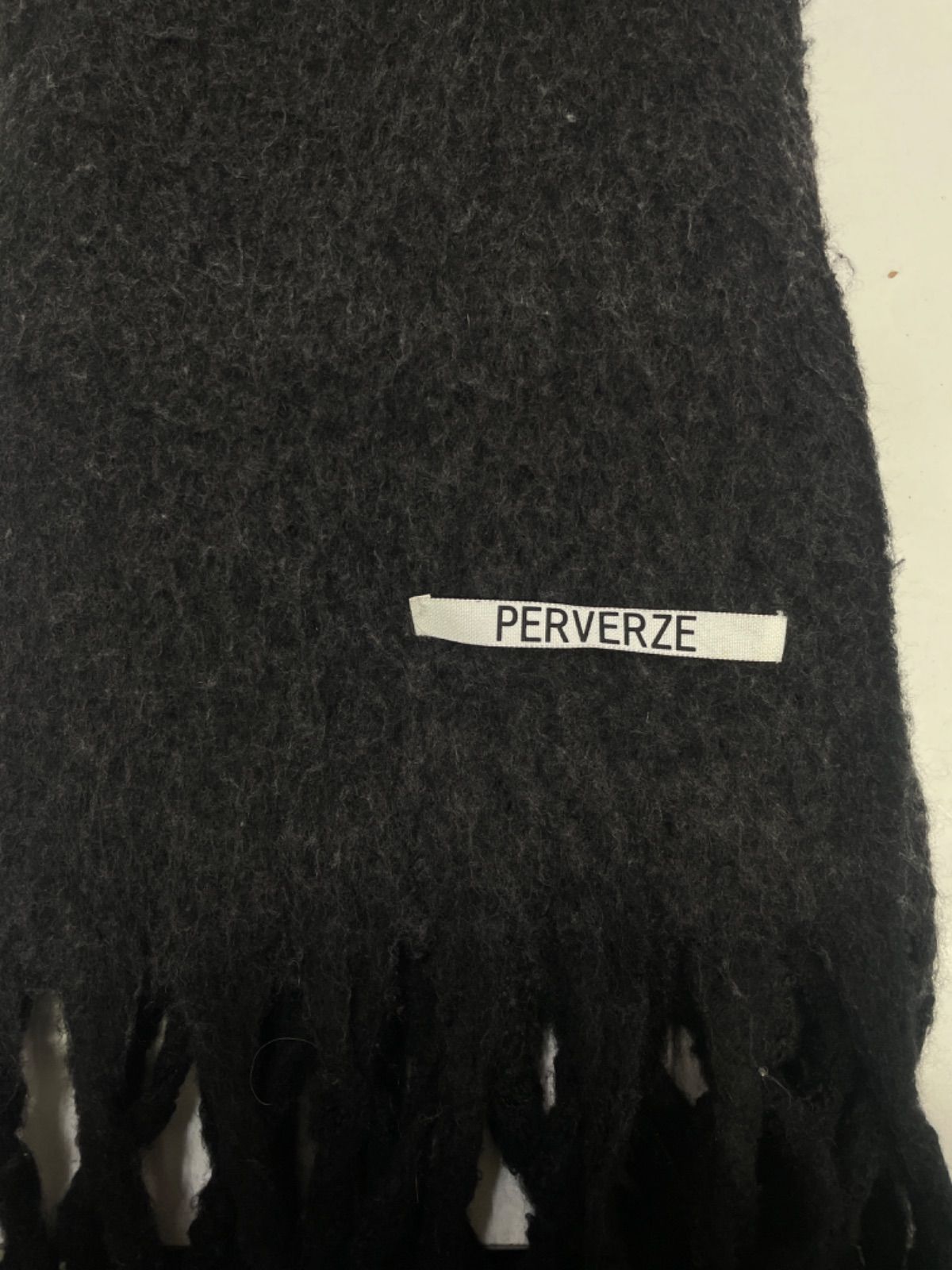 PERVERZEマフラー 2026年最新】perverze マフラーの人気アイテム - メルカリ