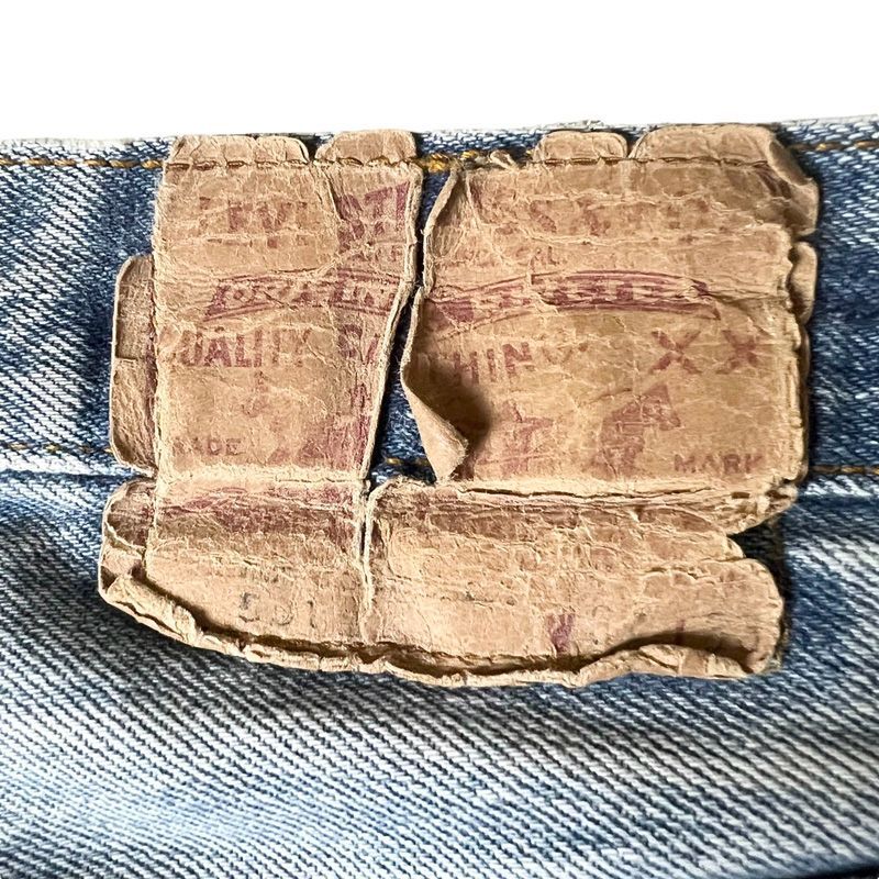 リーバイスlevis501XX55年モデルw32加工クラッシュ リーバイスlevis501XX55年モデルw32加工クラッシュ