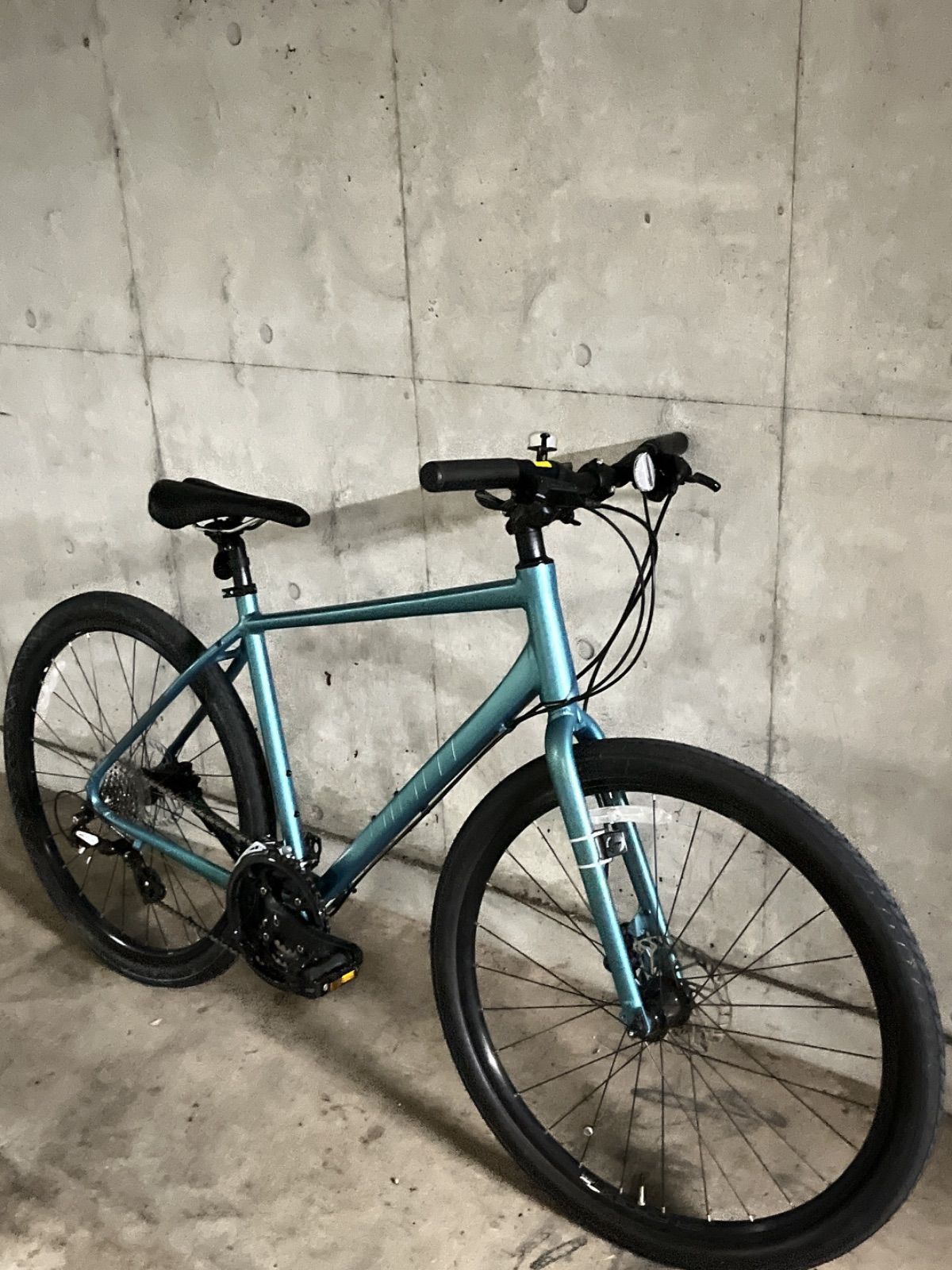 神奈川引き取り限定 GIANTクロスバイクescapeRdisc2021 神奈川引き取り