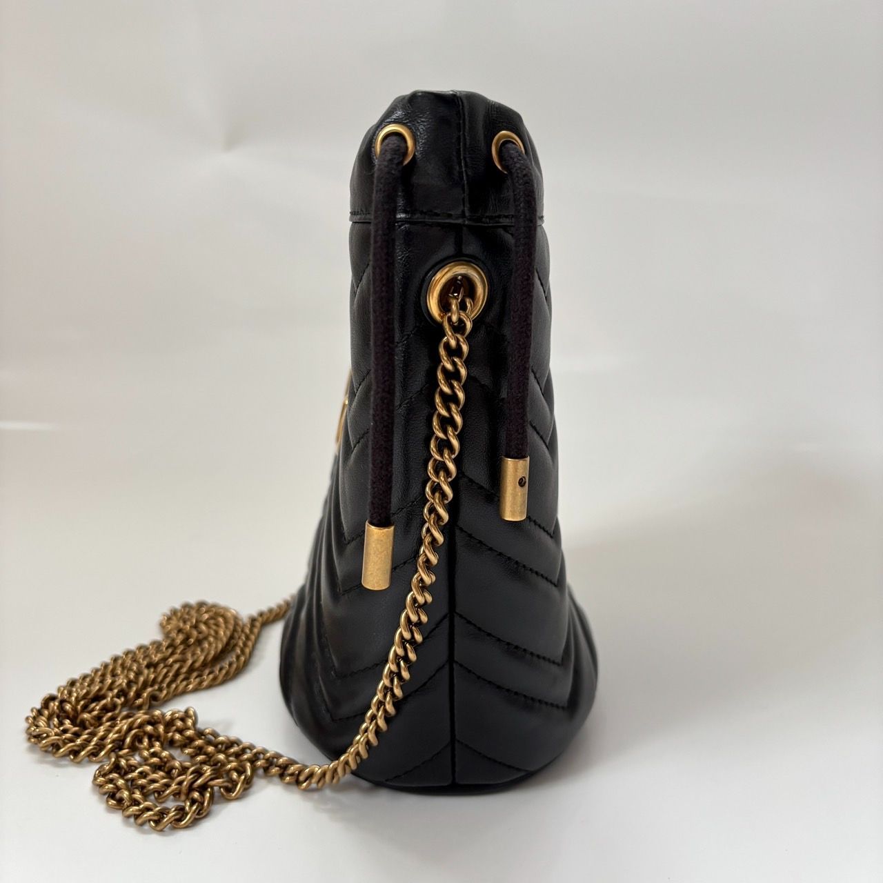 GUCCI★GGマーモントスモールマトラッセレザーバケットバッグ Gucci/グッチ｜GG マーモント スモール レザー バケット バッグ