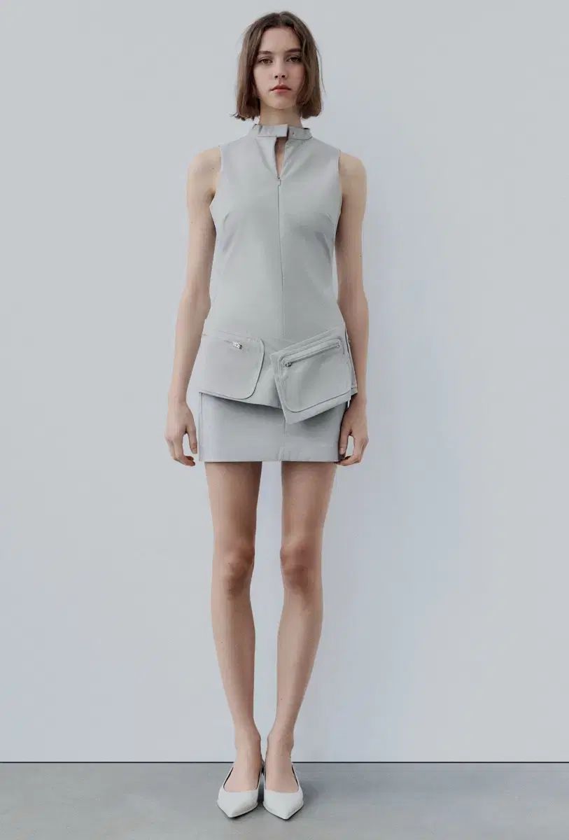 Zara ミニ ポケット デザイン ワンピース ライト グレー