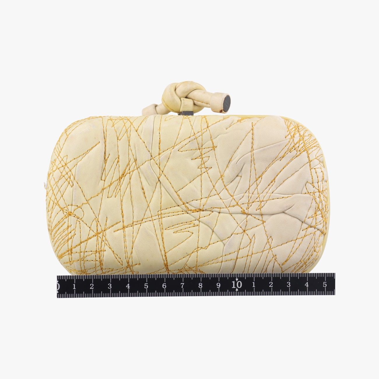 ボッテガヴェネタBottega Veneta刺繍ノットクラッチイエロー×ホワイトレザー