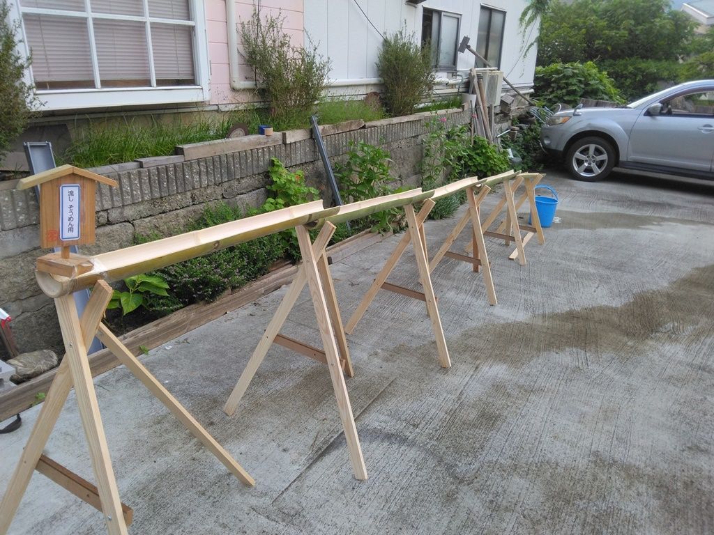 流しそうめん