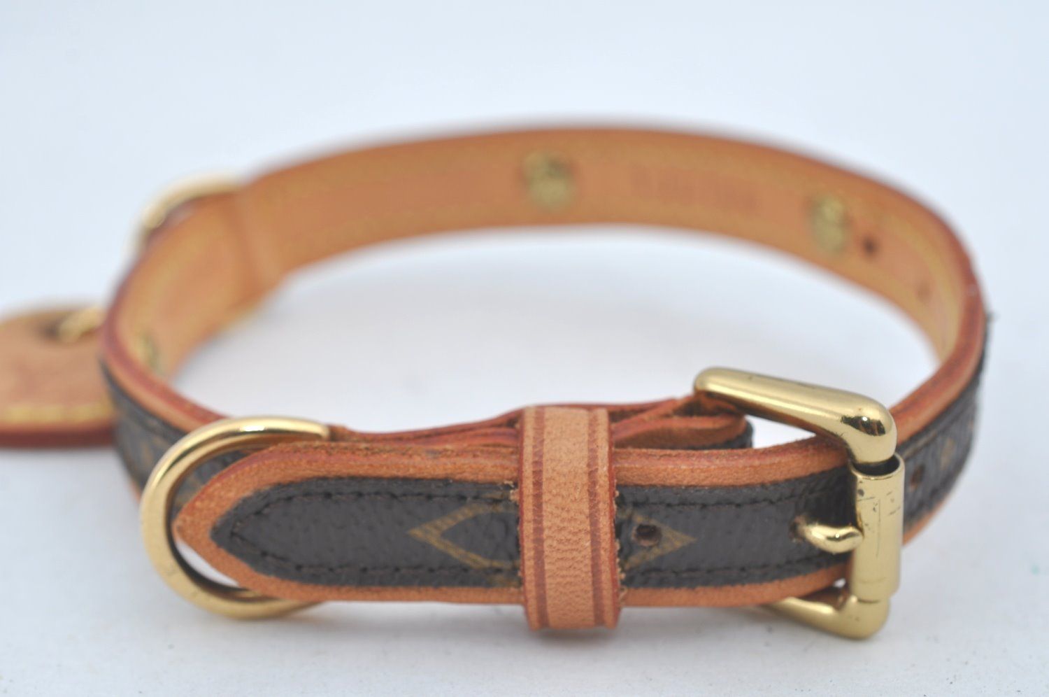 LV 0863N