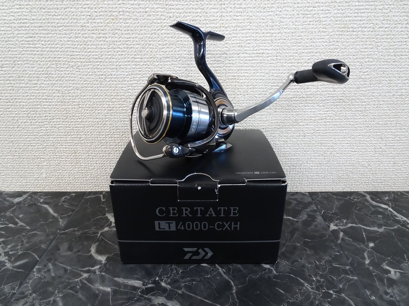 ダイワ(DAIWA) スピニングリール 19 セルテート LT4000-CXH - リール