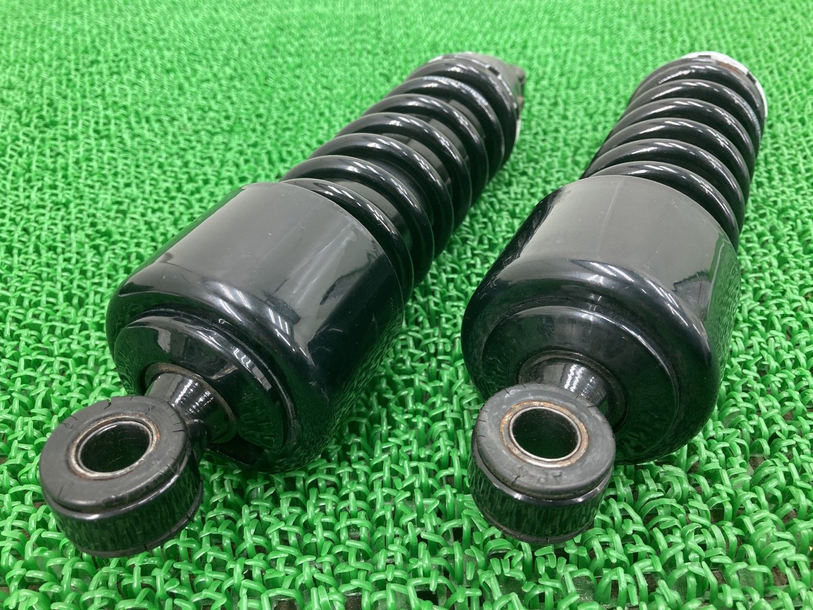 プログレッシブ製ハーレーXL883 1200 リアサスペンション 左右 純正 バイク 部品 412シリーズ 11.5インチ ダウンサス 曲がり無し スポーツスター 車検 Genuine 10