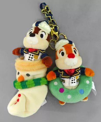 東京ディズニーシー　クリスマス　2021 ぬいぐるみバッジ　チップ＆デール ディズニークリスマスグッズ2022：ぬいぐるみバッジセット