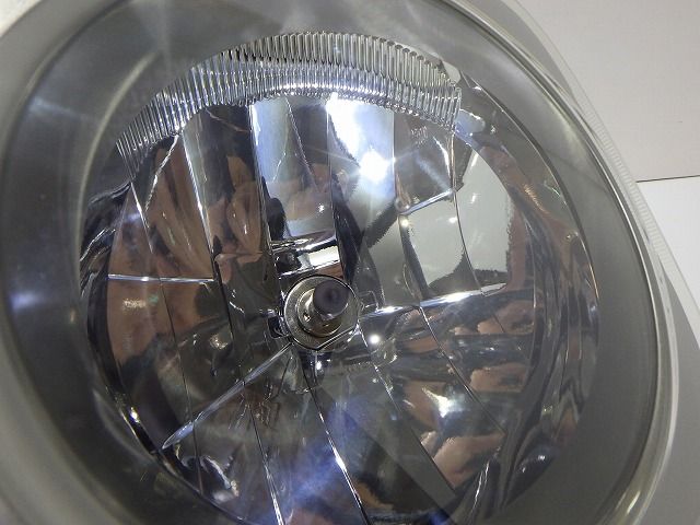 キューブ ヘッドライト左右