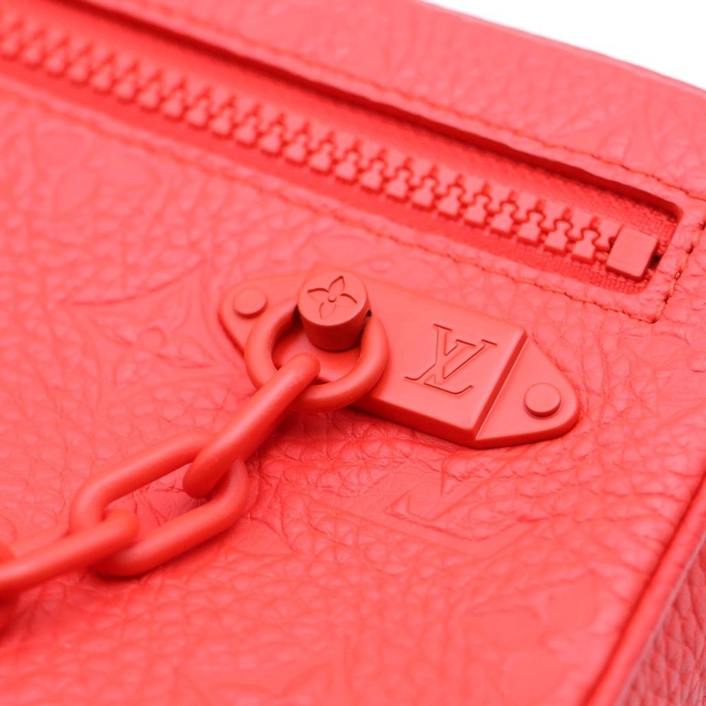 レッド トリヨンレザー