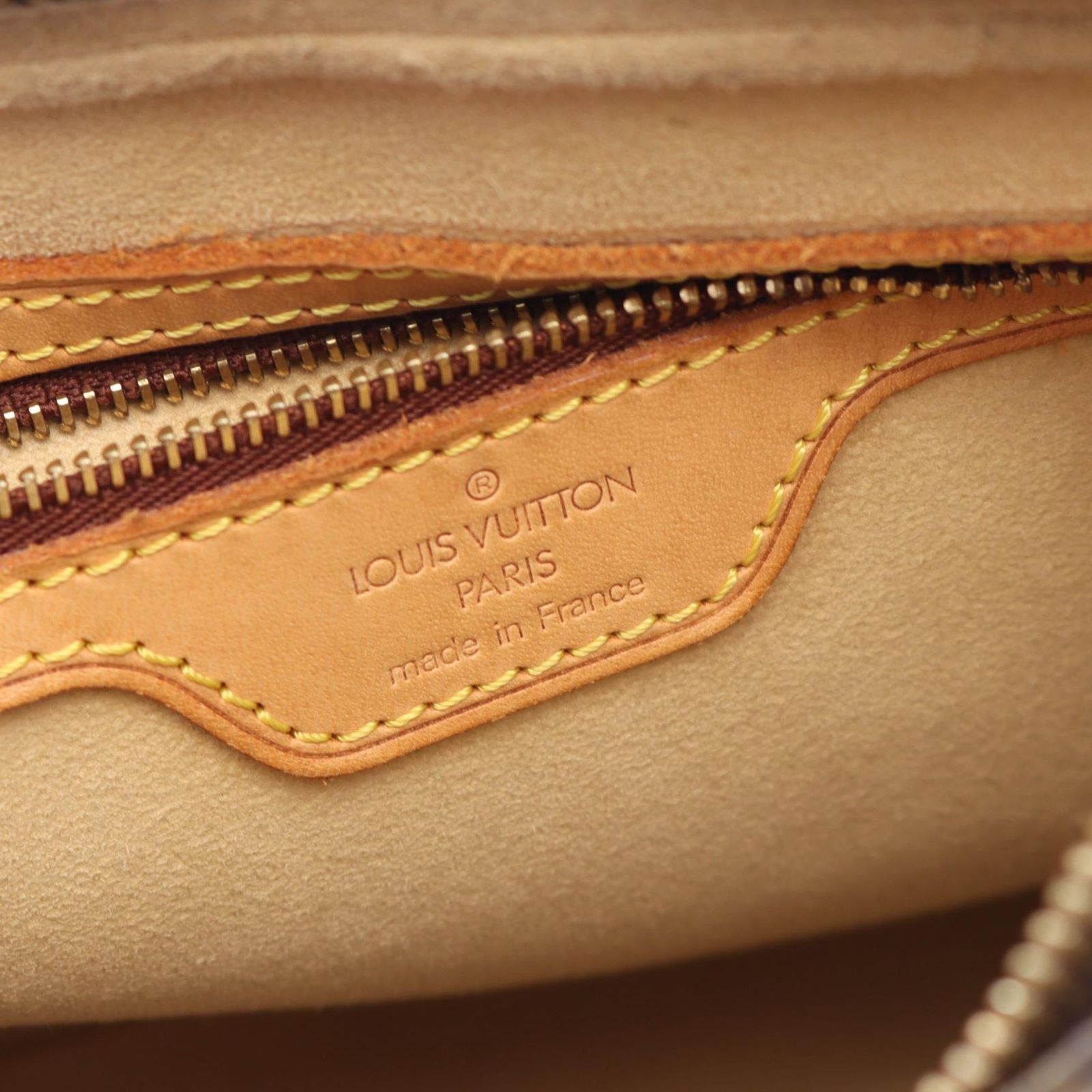 VUITTON ルイ