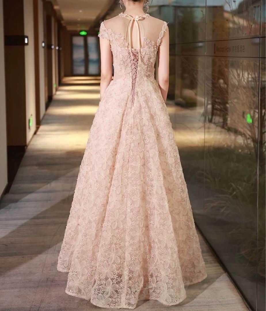 レディースファッション 花柄生地が可愛い