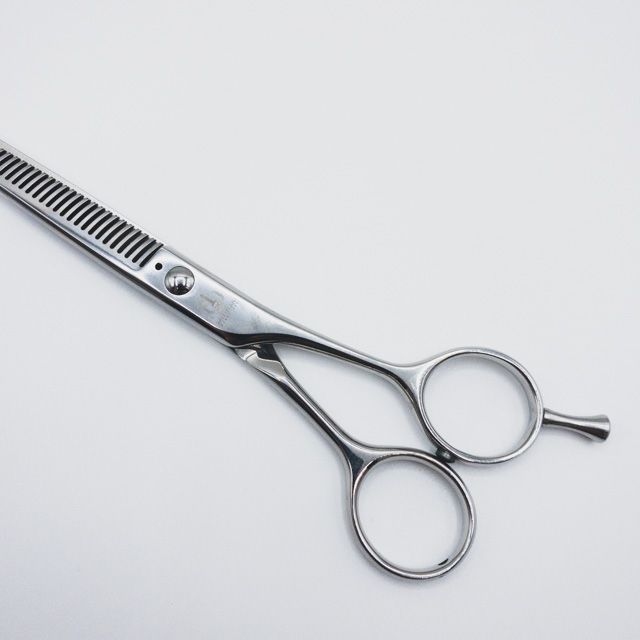 ミズタニシザーズ ミズタニシザーMIZUTANI SCISSORS】Re-tro THINNING 30レトロ メガネ シザー セニング 美容ハサミ  すきばさみ 美容師 理容師 約30% 右利き 5.7インチ 中古 sc80 - メルカリ