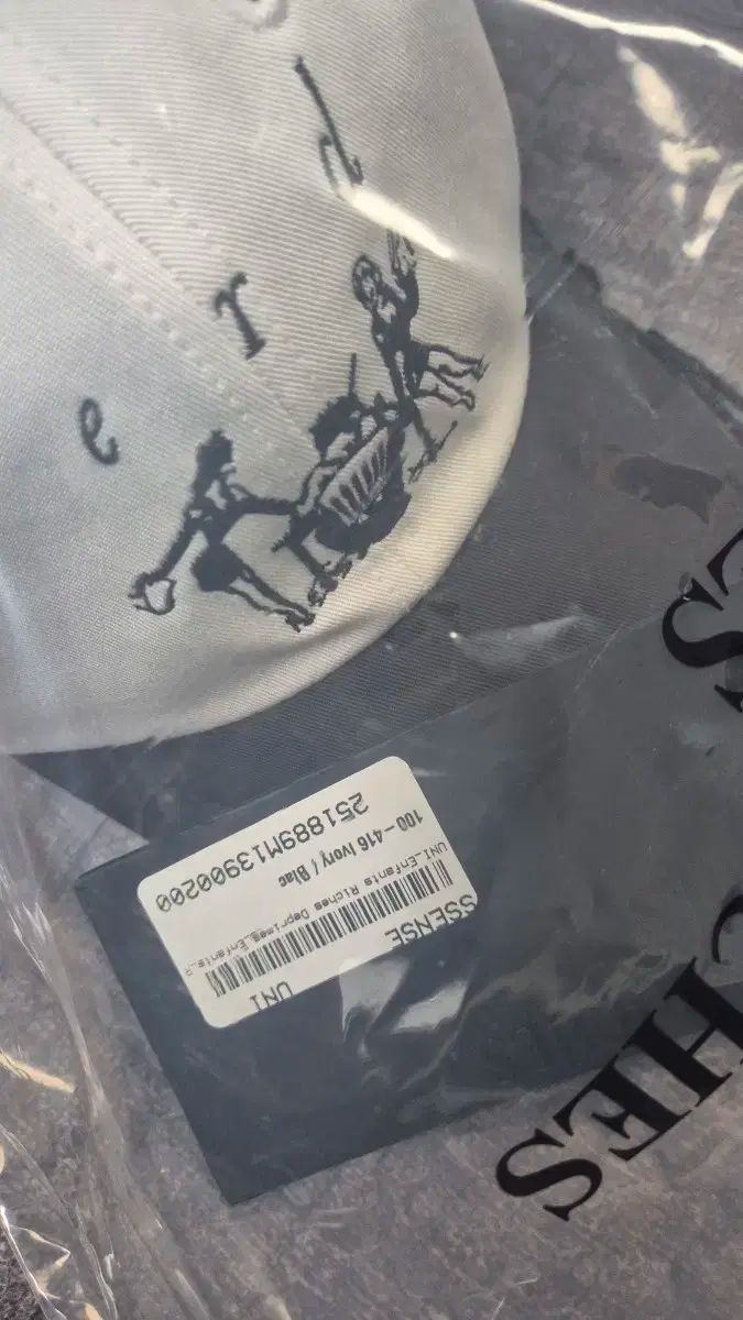 os ERD CAP 앙팡リーデFree! ベースボールキャップ