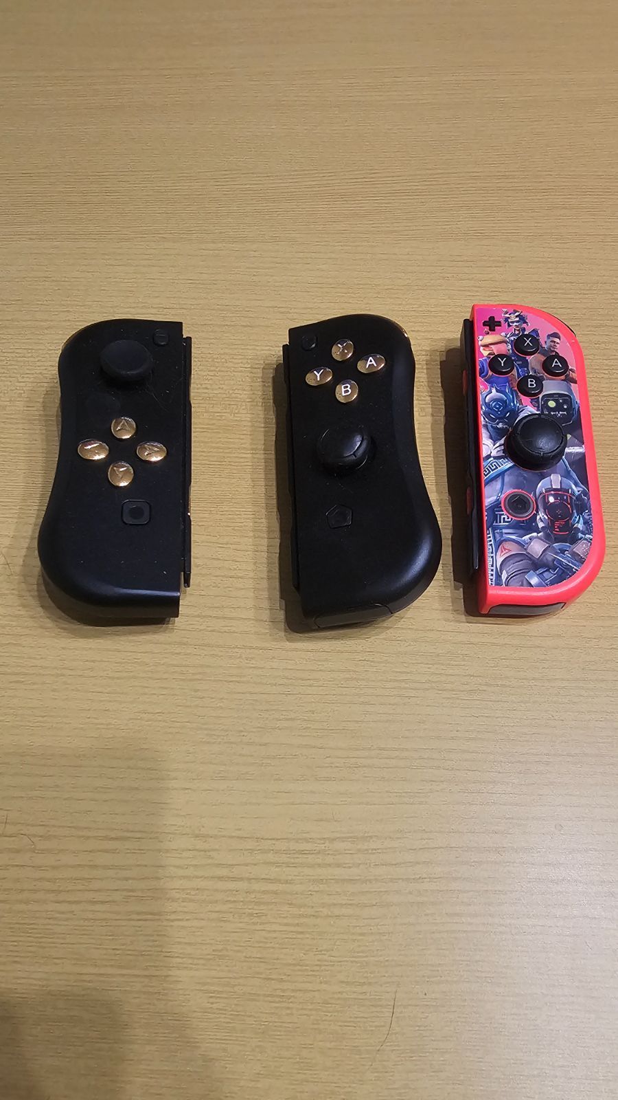♠