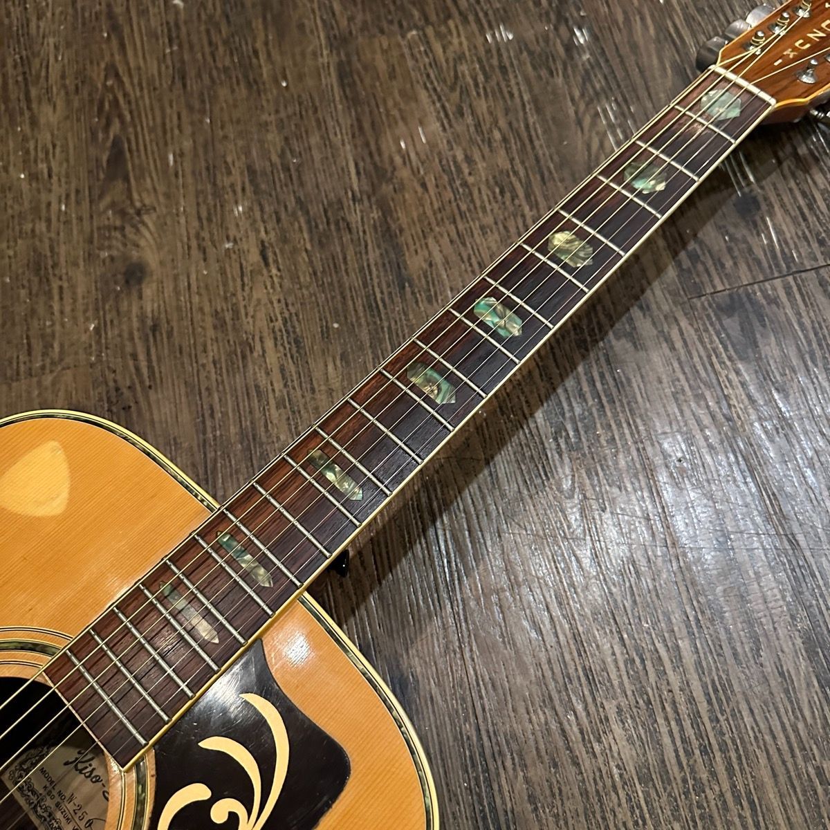 KISO SUZUKI Sonoro アコースティックギター Kiso Suzuki W-25 Japan Vintage Acoustic Guitar