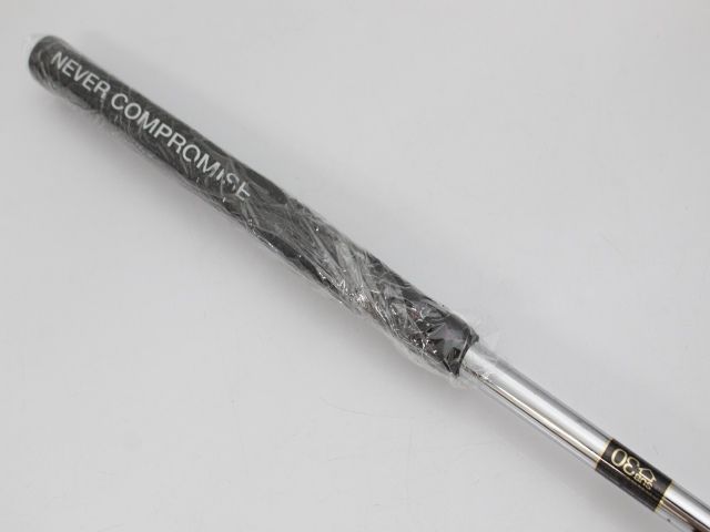 NEVER COMPROMISE TYPE 30 パター 34㌅ 未使用に近い