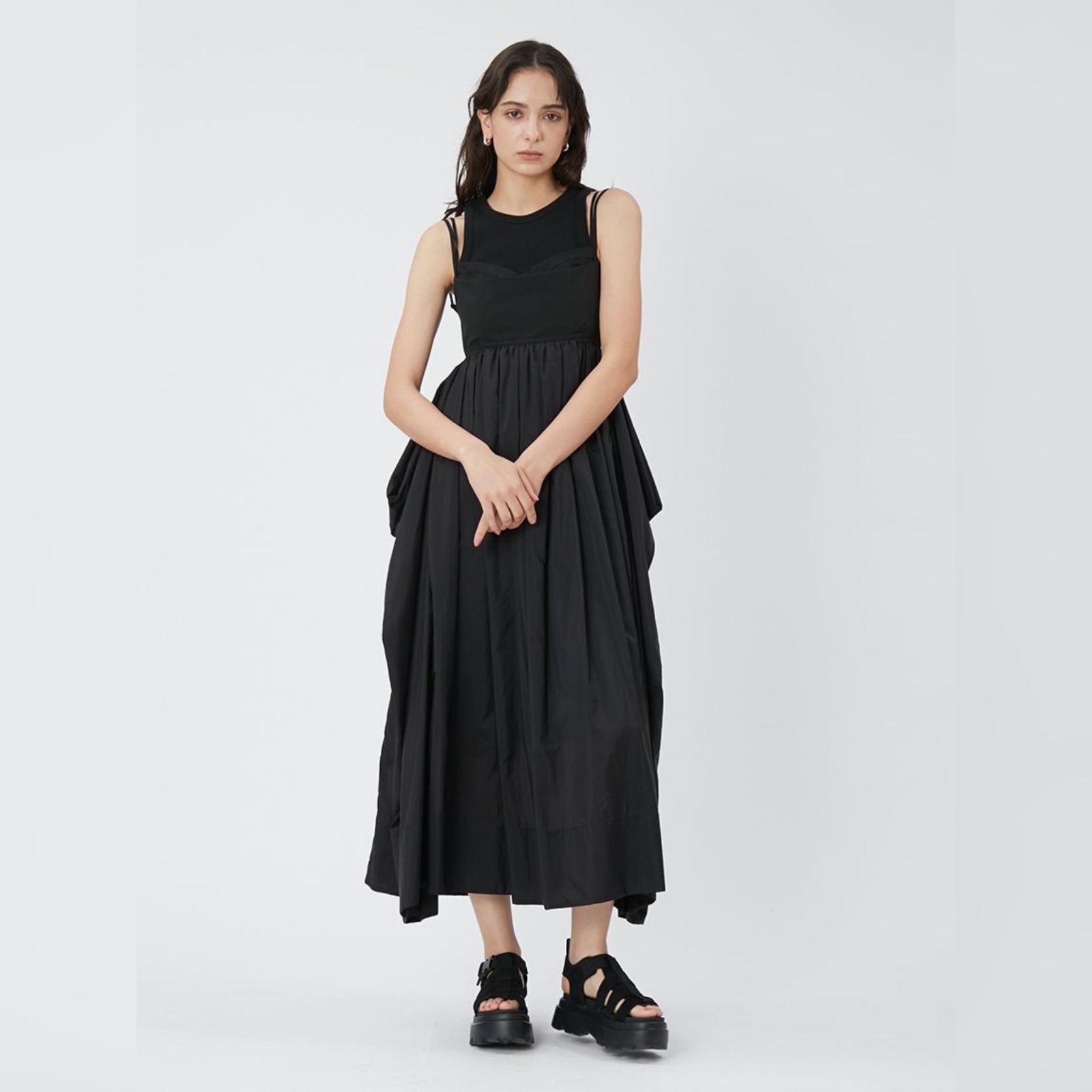 ♡ FRAY I.D レイヤードビスチェドッキングワンピース ♡ - メルカリ 