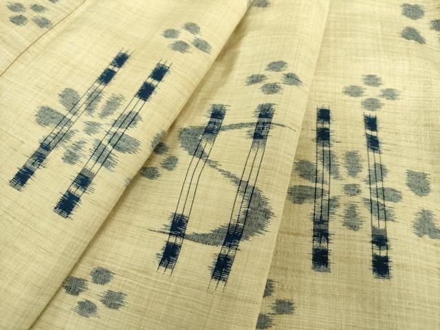 平和屋着物○上質な紬 藍 琉球絣文様 正絹 逸品 DAAS3832ps - メルカリ