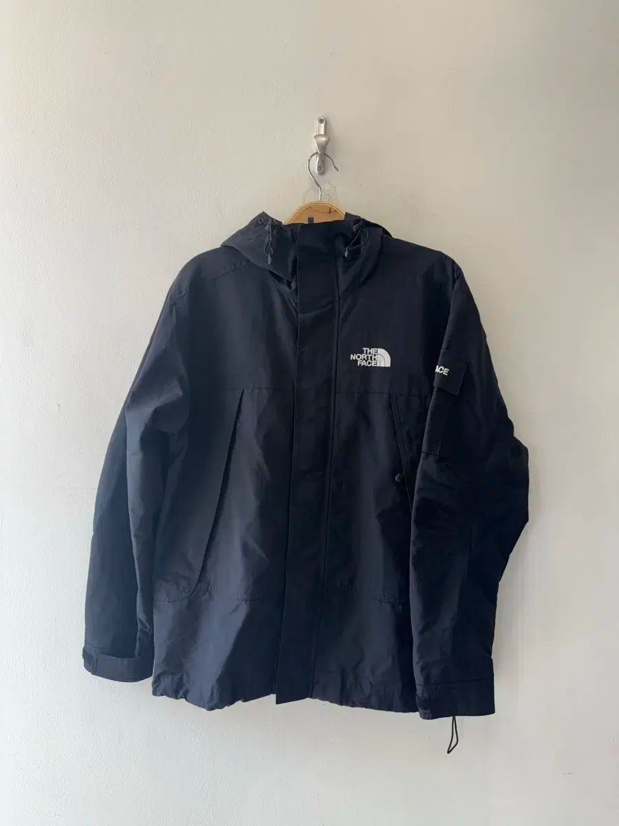 13 THE NORTH FACE ザ ノース フェイス ウィンドブレーカー