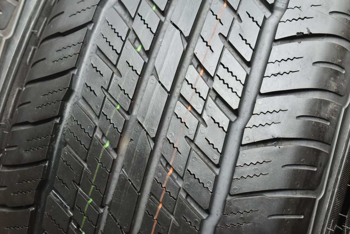 2023年製 新車外し】ダンロップ グラントレック AT23 265/65R18 4本 