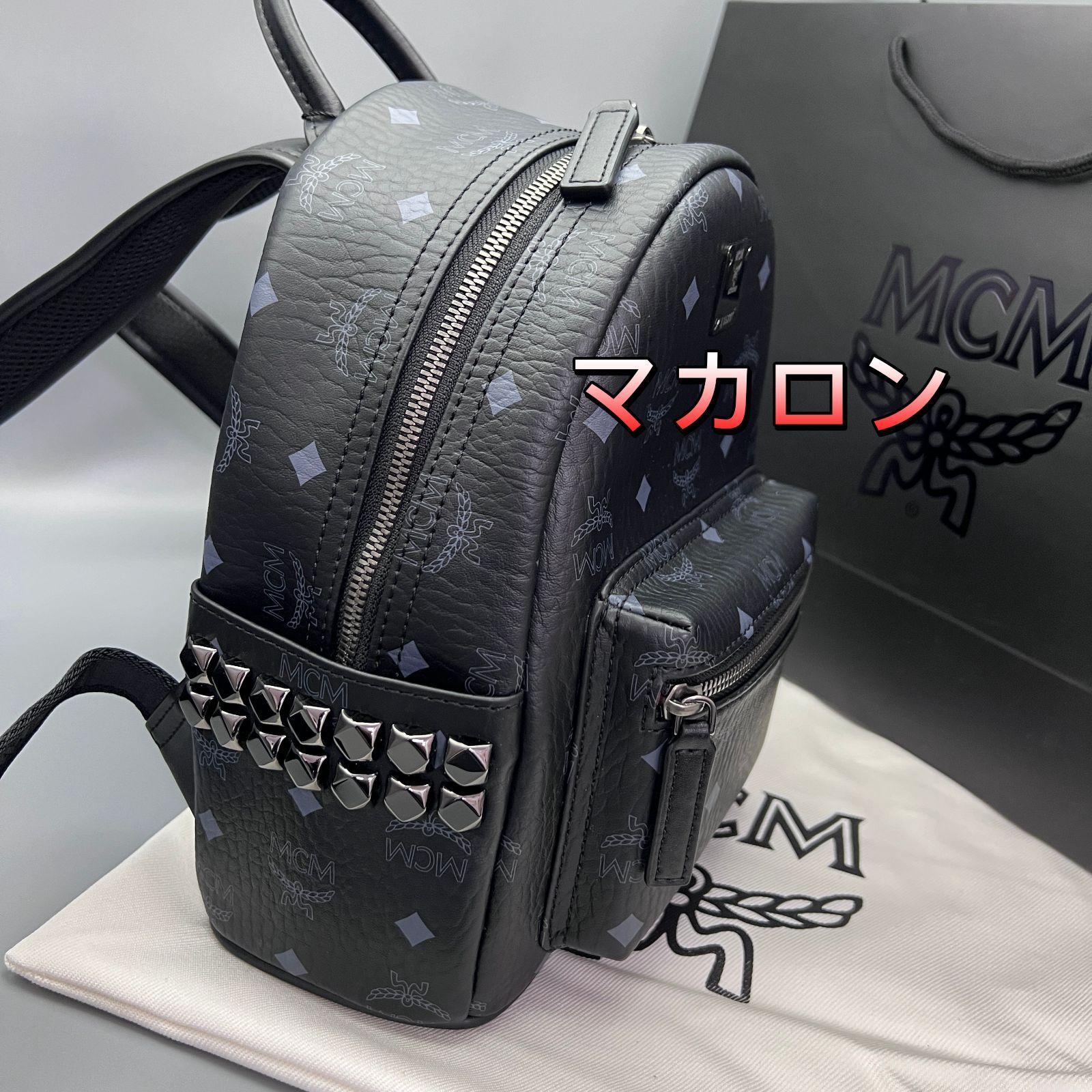 MCM リュック ブラック Mini Stark サイドスタッズ バックパック - ヴィセトス ブラック