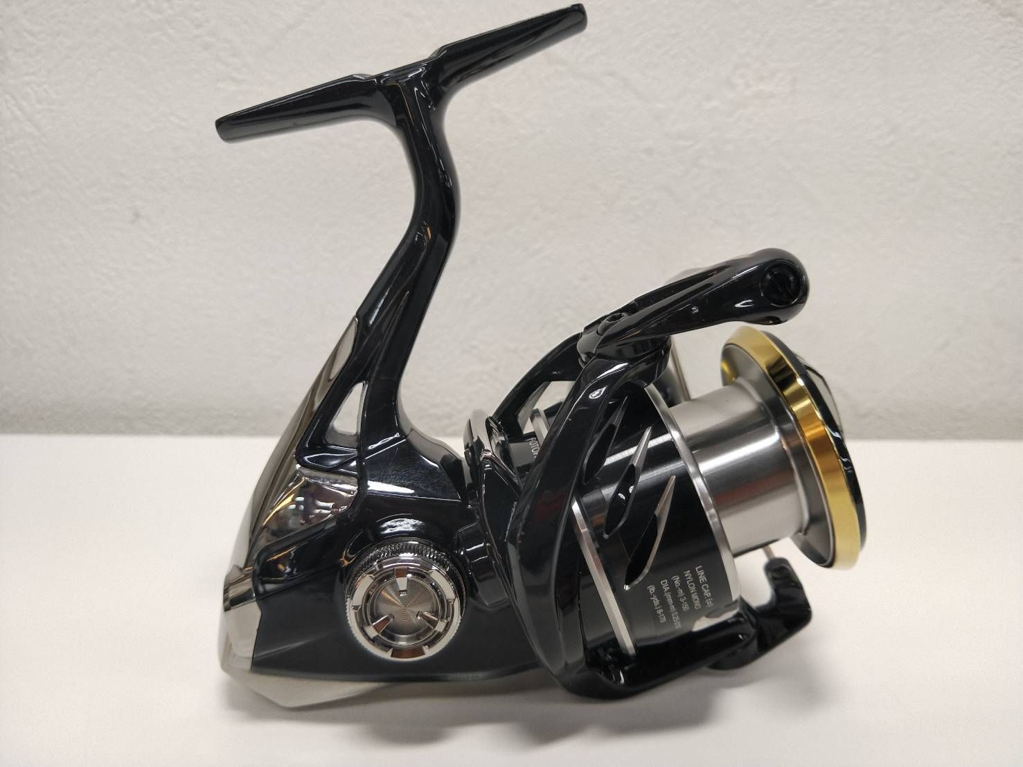 シマノ １７ ＳＵＳＴＡＩＮ サステイン ３０００ＸＧ スピニング リール