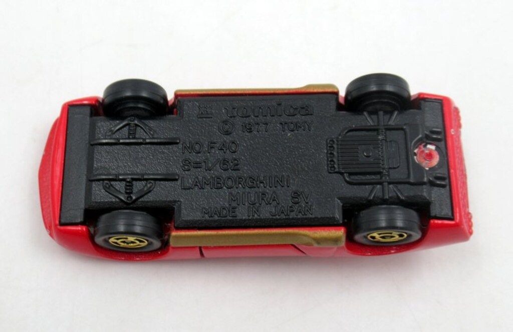 トミー トミカ青箱日本製 ランボルギーニ ミウラSV 赤/金 F40-1