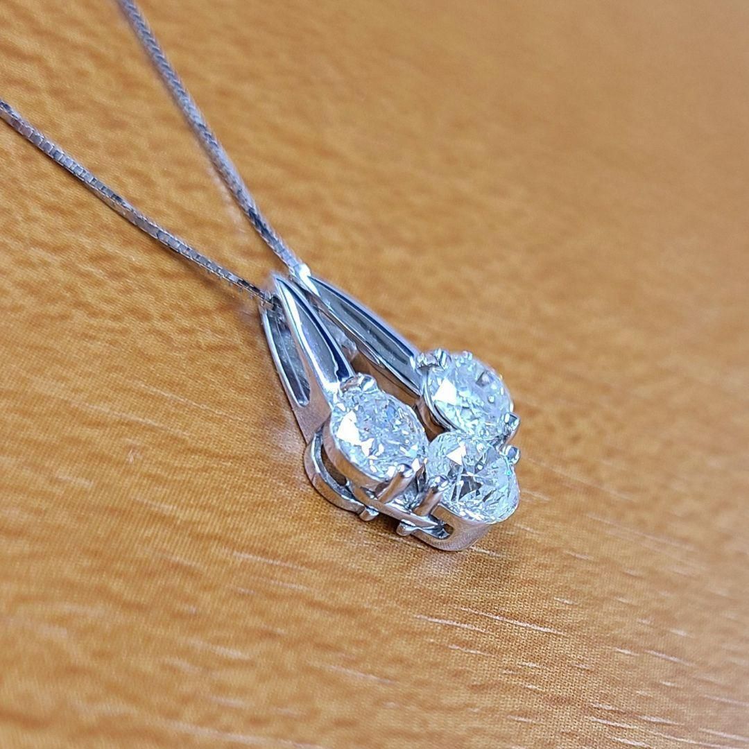 アイボリー×レッド 0.25ct ダイヤモンド K18 wg Iライン ロング