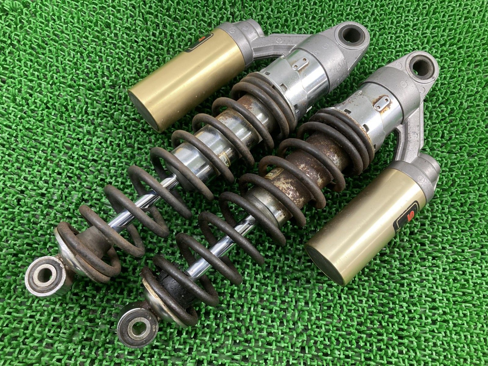 新品 オーリンズ タイプ リアサス 320mm XJR400 RZ250 GS 新品