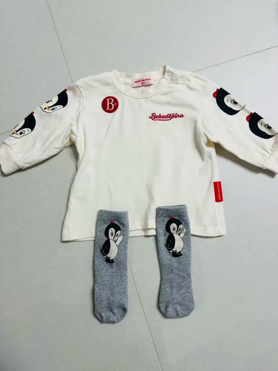 BEBE DE PINO(ベベデピノ) ヒューゴ ベビー ルーズフィット Tシャツ