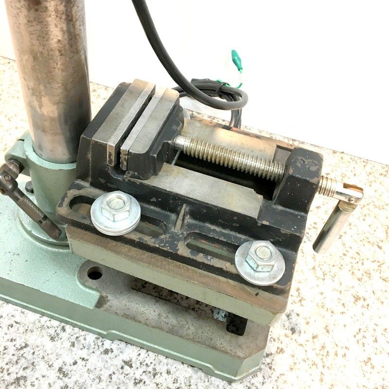 マキタ TB130 卓上ボール盤 電動 穴あけ 卓上ボール盤 穴あけ マキタ 
