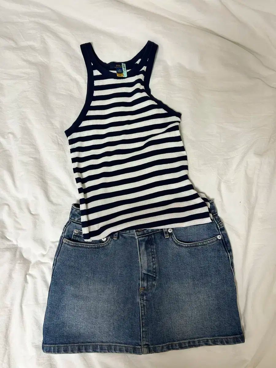 A.P.C. アーペーセー ミニスカート