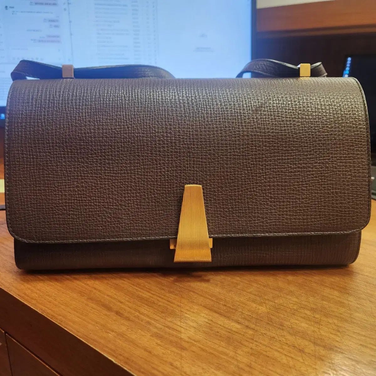 BOTTEGA VENETA ボッテガヴェネタ パルメラート アングル バッグ 楽天市場】【バッグ】BOTTEGA VENETA ボッテガ ヴェネタ