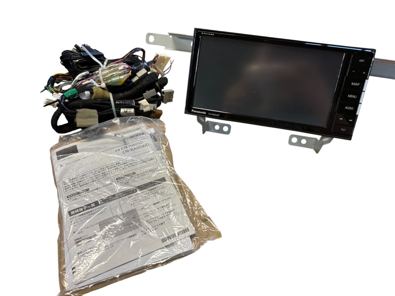 管理番号 4796 エクストレイル CN-RA05WD Panasonic 取説付き 地図ﾃﾞｰﾀ2018年